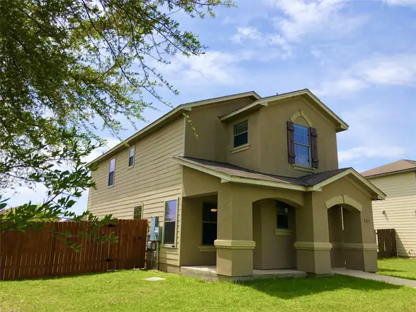 5211 Viewpoint Dr, Austin, TX 78744