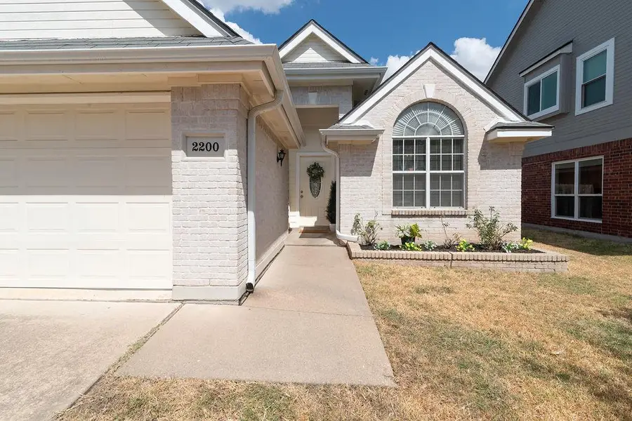 2200 Grove Dr, Round Rock, TX 78681 - #2