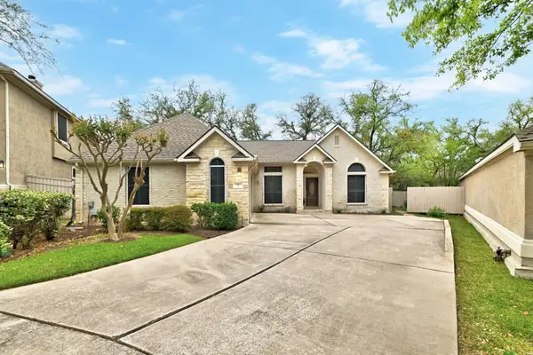 7 Muirfield Greens Cv, Lakeway, TX 78738