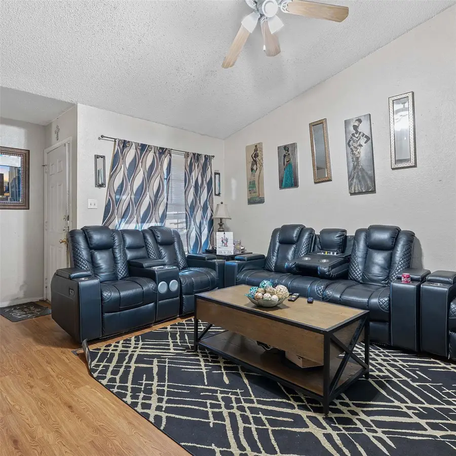 12303 Dellrey Dr, Austin, TX 78758 - Image #2