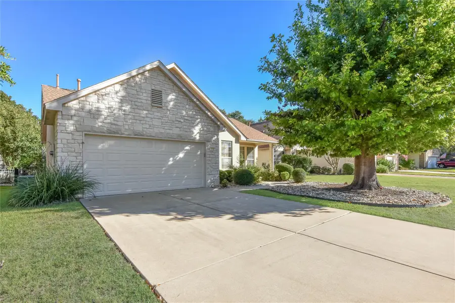 112 Anemone Way, Georgetown, TX 78633 - Image #2