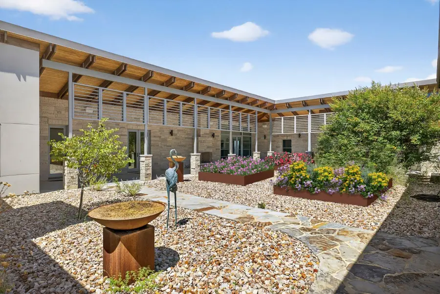 353 Agarita Way, Johnson City, TX 78636 - Image #2