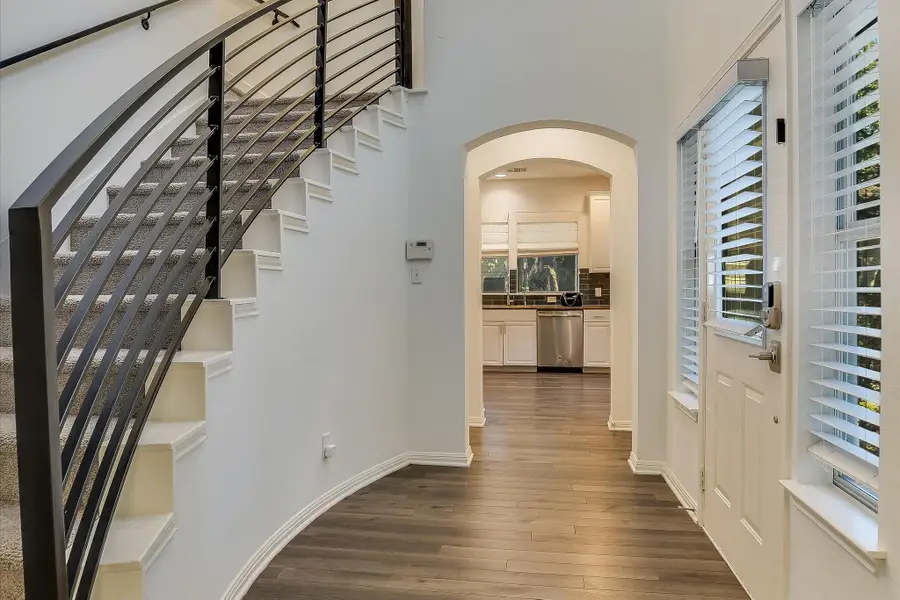 1011 Brodie St #8, Austin, TX 78704 - #3