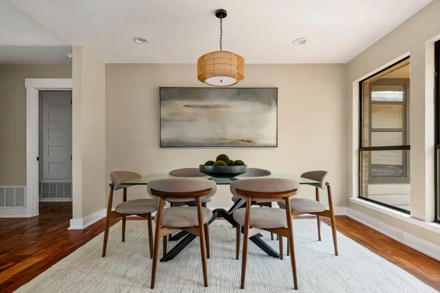 1701 Cresthaven Dr, Austin, TX 78704 - #2