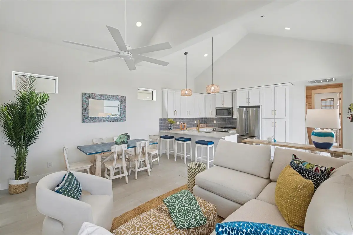 106 Porto Villageo Dr, Port Aransas, TX 78373 - #1