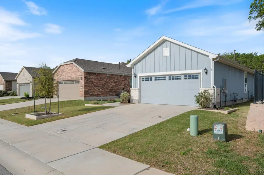 212 Coachsmith St, Georgetown, TX 78633 - #3