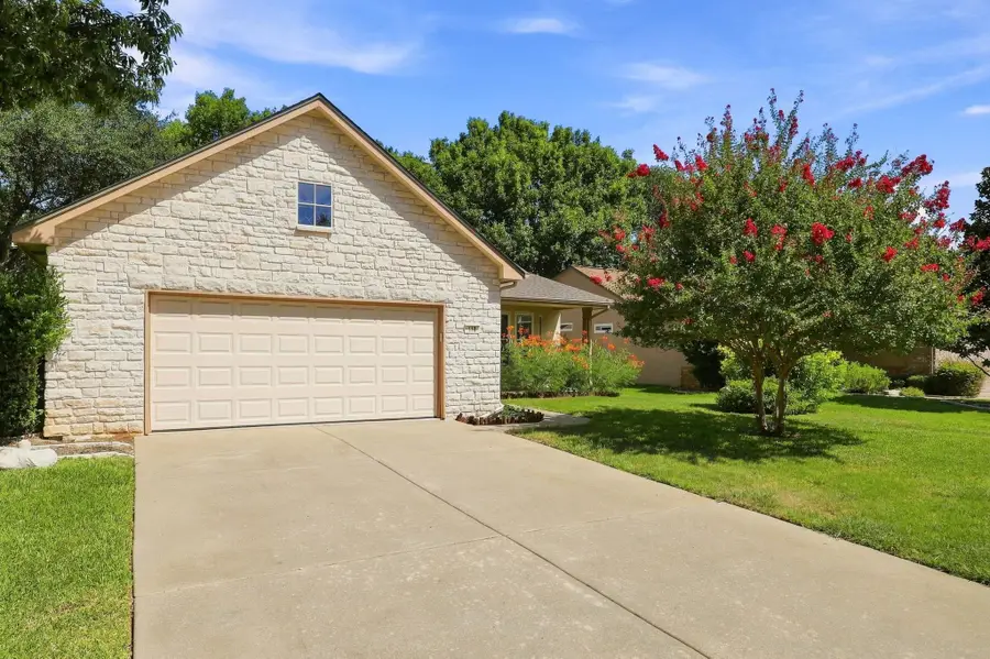 118 Bass St, Georgetown, TX 78633 - #2