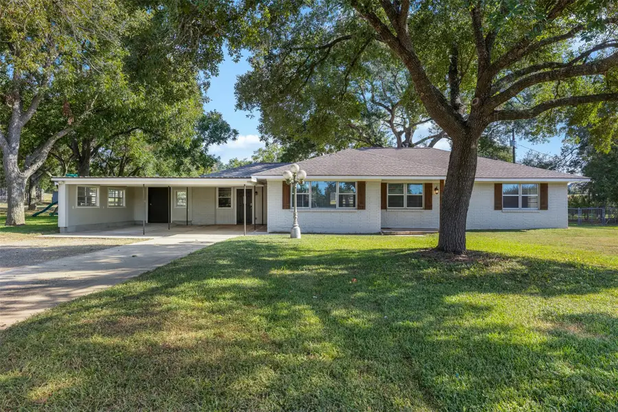 1906 Gun And Rod Rd, Brenham, TX 77833 - #3