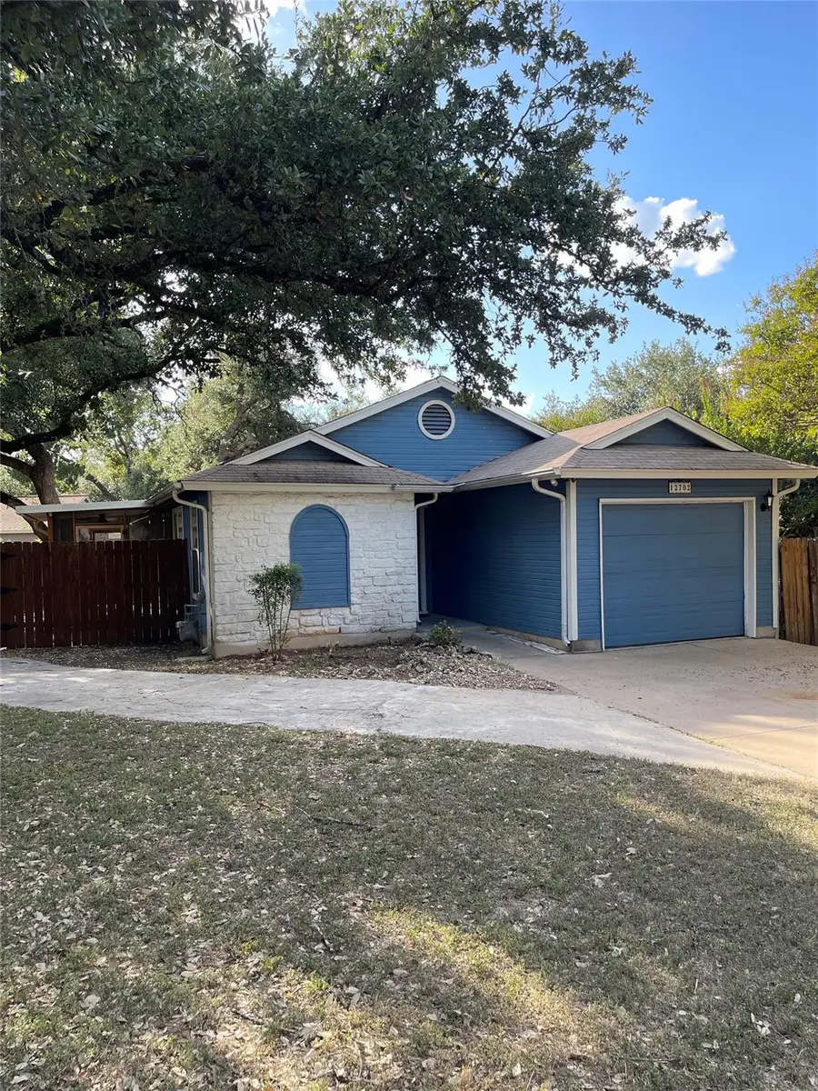 12702 Acadian Trl, Austin, TX 78727 - Image #2