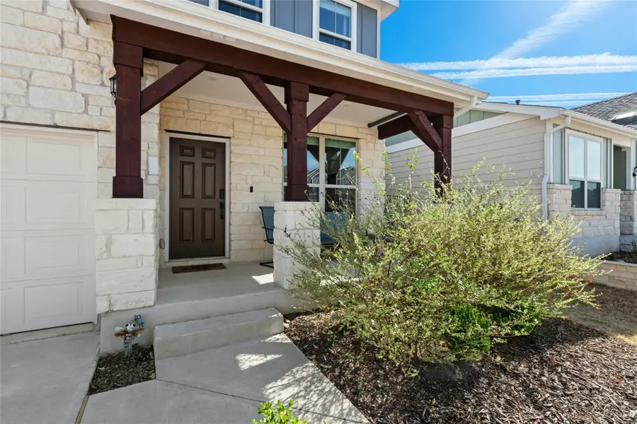 136 Banyon Dr, Liberty Hill, TX 78642 - #2