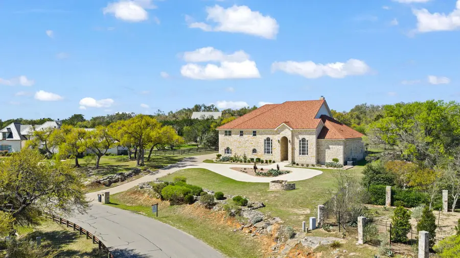 2180 La Ventana Pkwy, Driftwood, TX 78619 - #2