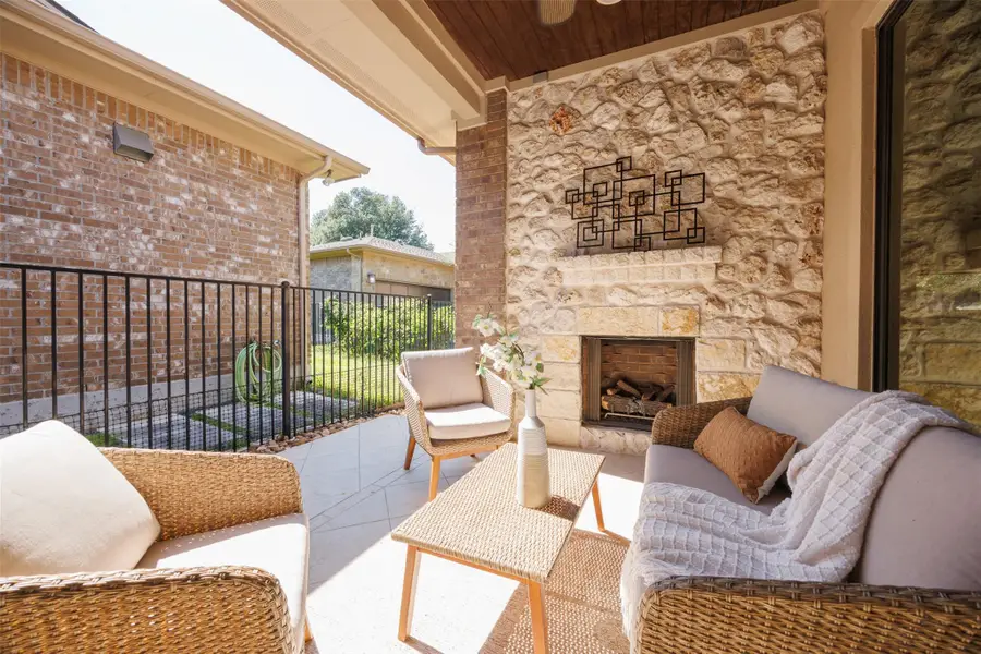 404 Jeffrey David Ln E, Austin, TX 78717 - #2