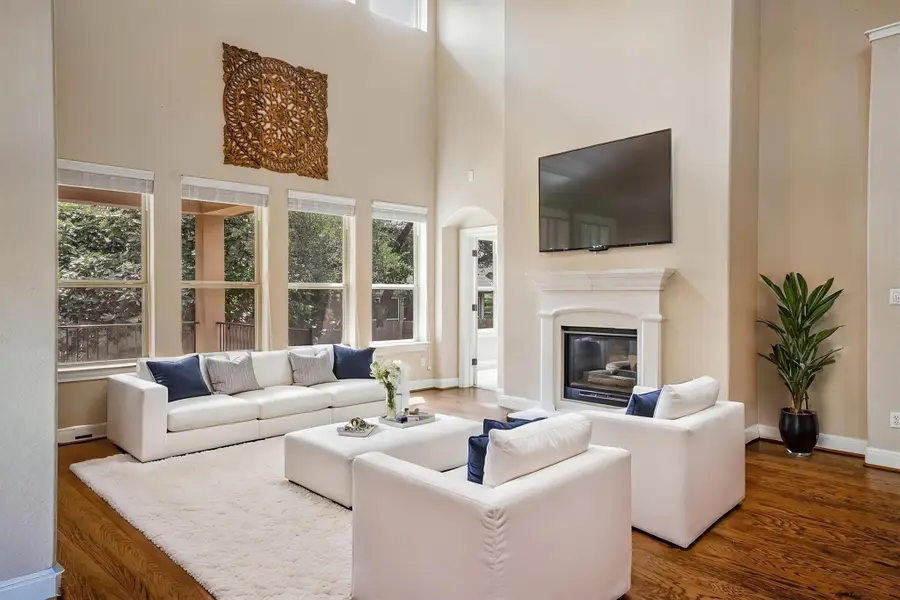 5809 Viejo Dr, Austin, TX 78738 - #3
