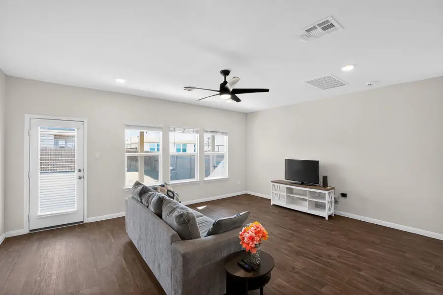 233 Bethpage Dr, San Marcos, TX 78666 - #3