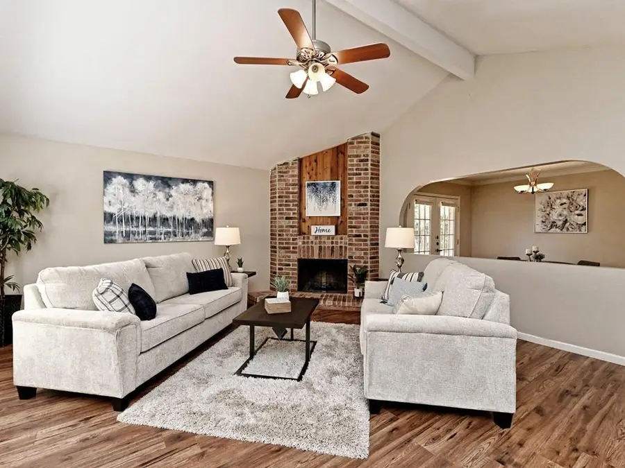 8300 Dixon Dr, Austin, TX 78745 - #3