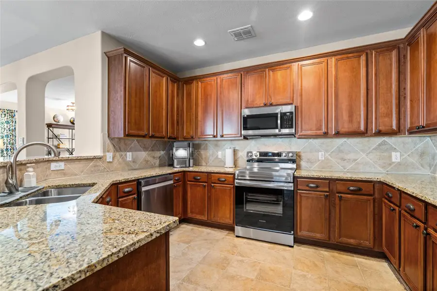 328 Island Oak Dr, Austin, TX 78748 - #2