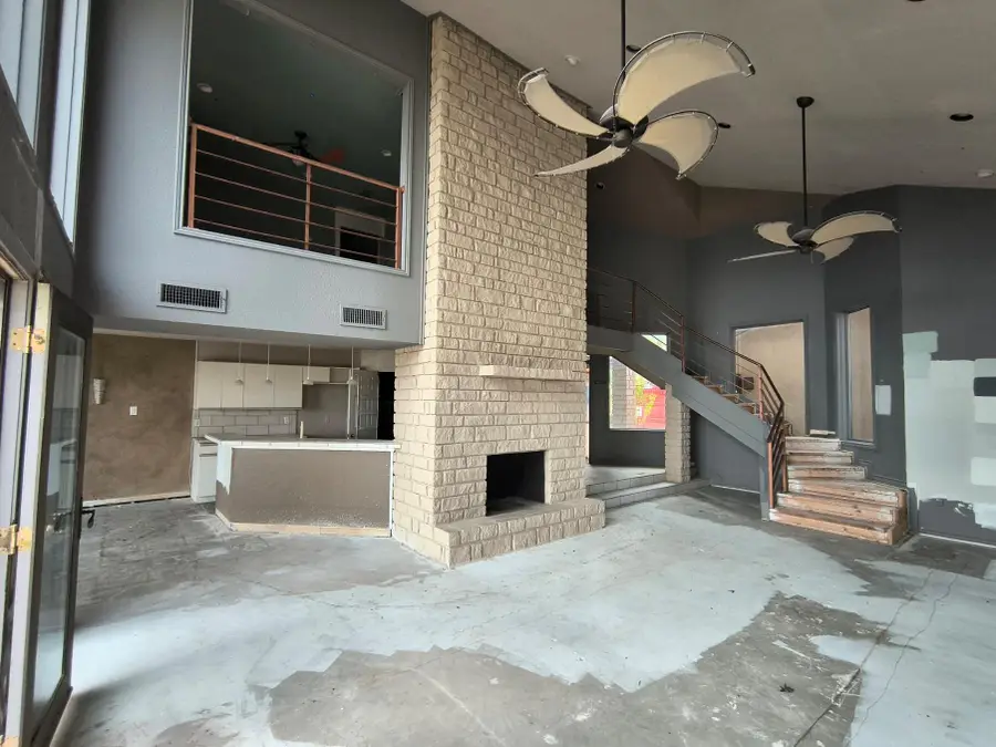 310 Golf Crest Ln, Lakeway, TX 78734 - Image #2