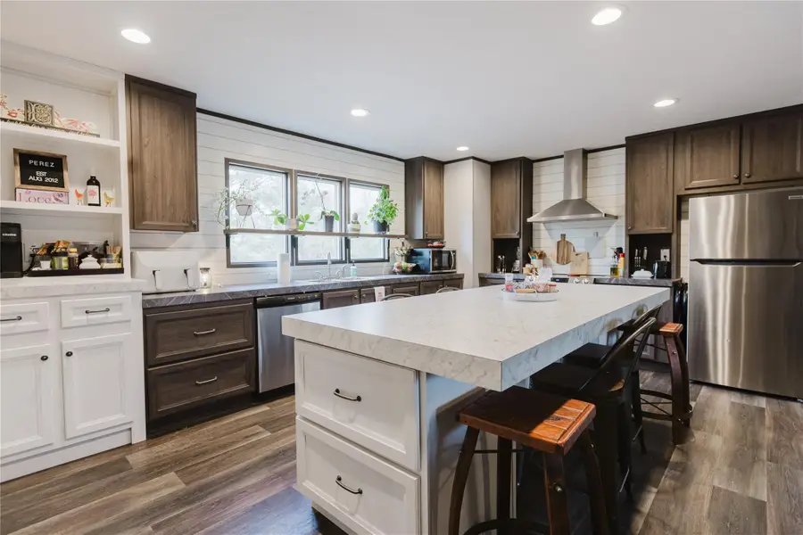 400 Saint Johns Rd, Dale, TX 78616 - Image #2