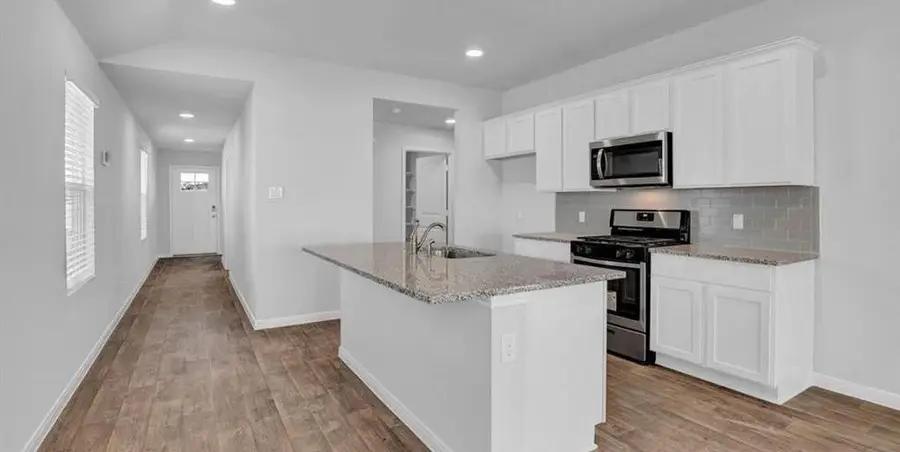 211 Hamilton Pool Ln, Bastrop, TX 78602 - #2