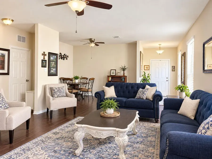 281 La Dera Dr, Liberty Hill, TX 78642 - #2