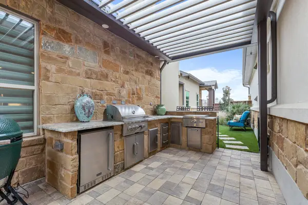 317 Skyflower Dr, Georgetown, TX 78628