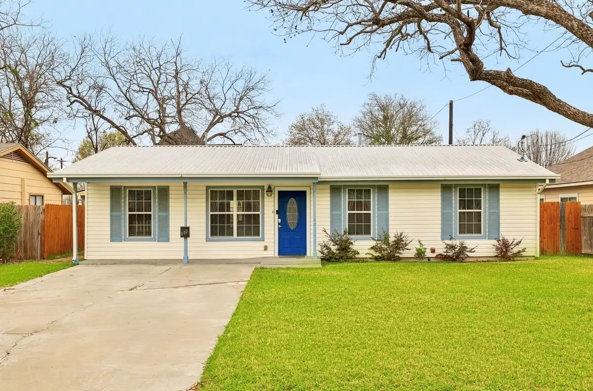 803 E 3rd St, Georgetown, TX 78626 - #1