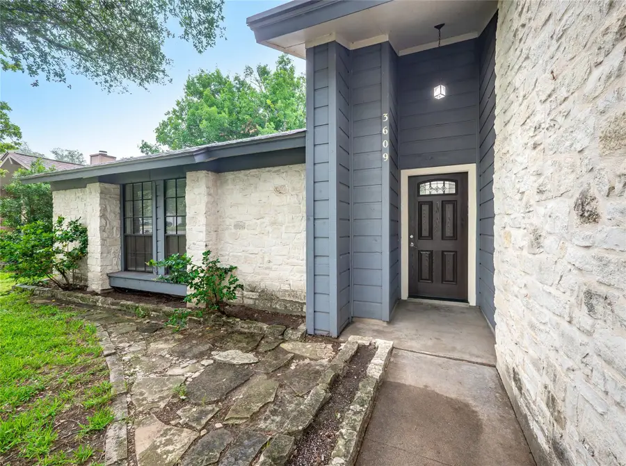 3609 Oak Creek Dr, Austin, TX 78727 - #2