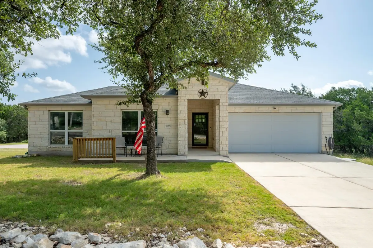 21006 Santa Rosa Ave, Lago Vista, TX 78645 - #1