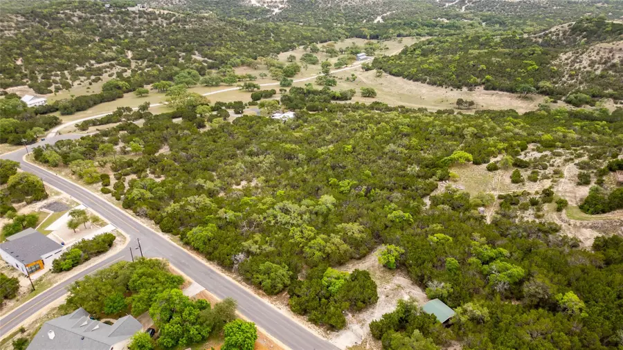 1560 Eagle Point Dr, Fischer, TX 78623 - Image #2