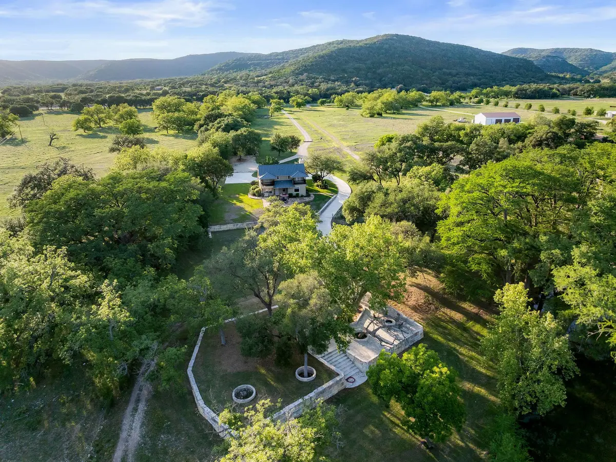4292 N Us 83 Highway, Leakey, TX 78873 - #1