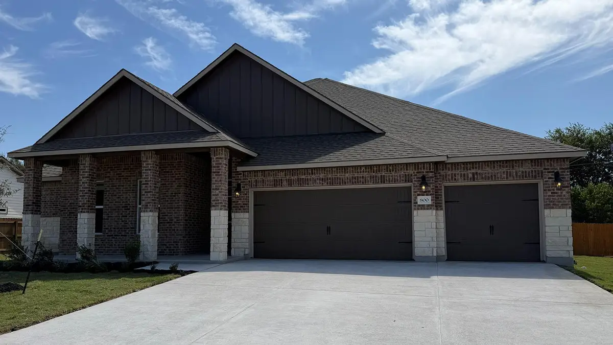 800 Gauge Rd, Thorndale, TX 76577 - #1