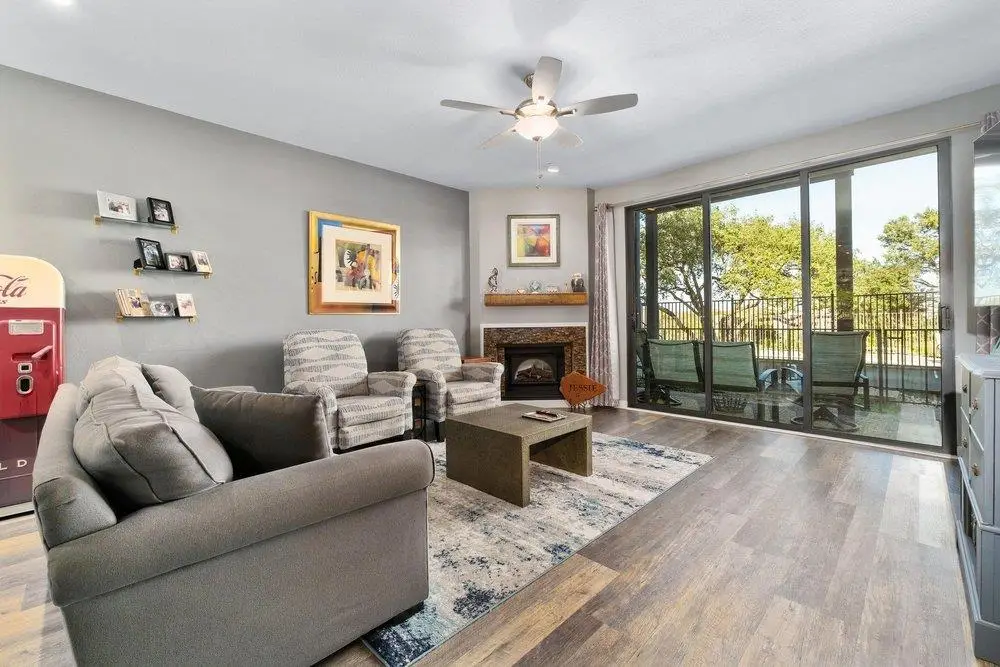 1501 W Barton Springs Rd #107, Austin, TX 78704 - Image #1