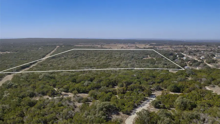 401 Hilltop Dr, Burnet, TX 78611 - Image #2