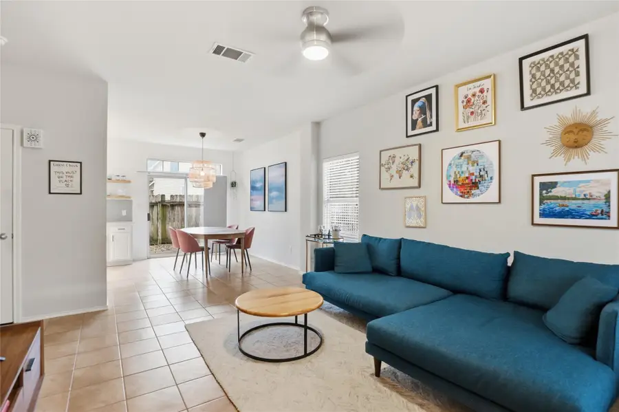 4501 Whispering Valley Dr #24, Austin, TX 78727 - #3