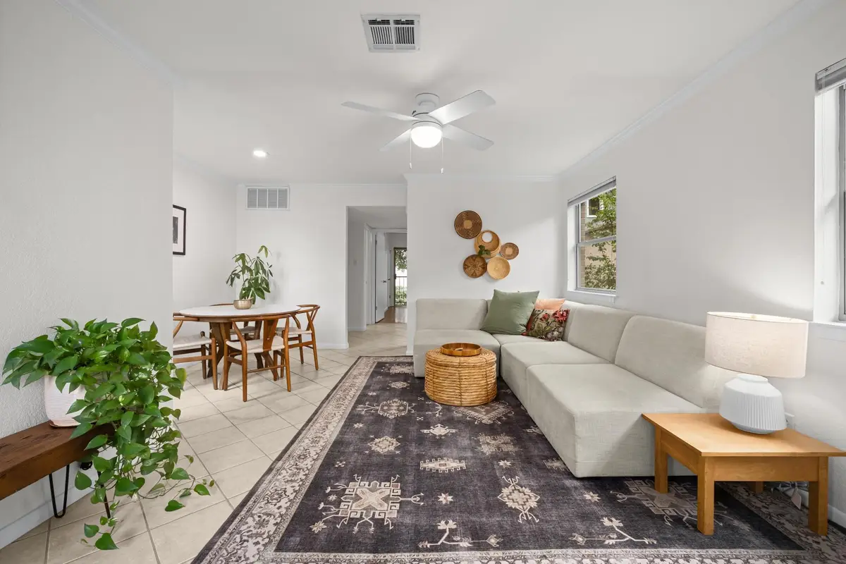 2104 Cullen Ave #202, Austin, TX 78757 - #1