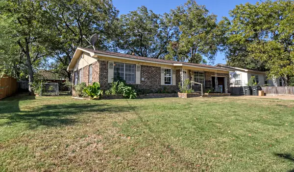 509 N Hill St, Caldwell, TX 77836