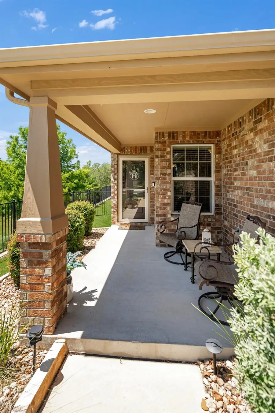 822 Hamilton Ln, Georgetown, TX 78633 - #2