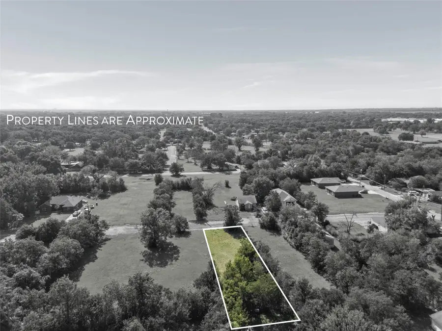 805 Benton Dr, Waco, TX 76706 - #3