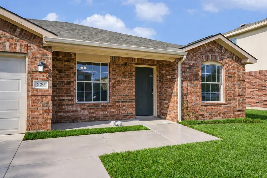 229 Holman Path, Hutto, TX 78634 - Image #2