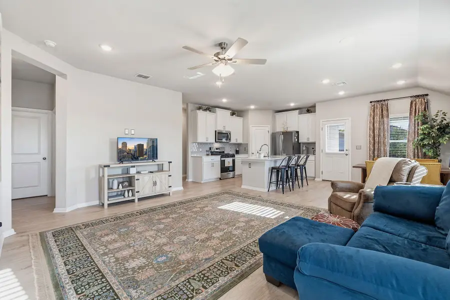 6026 Marsh Ln, Buda, TX 78610 - #3