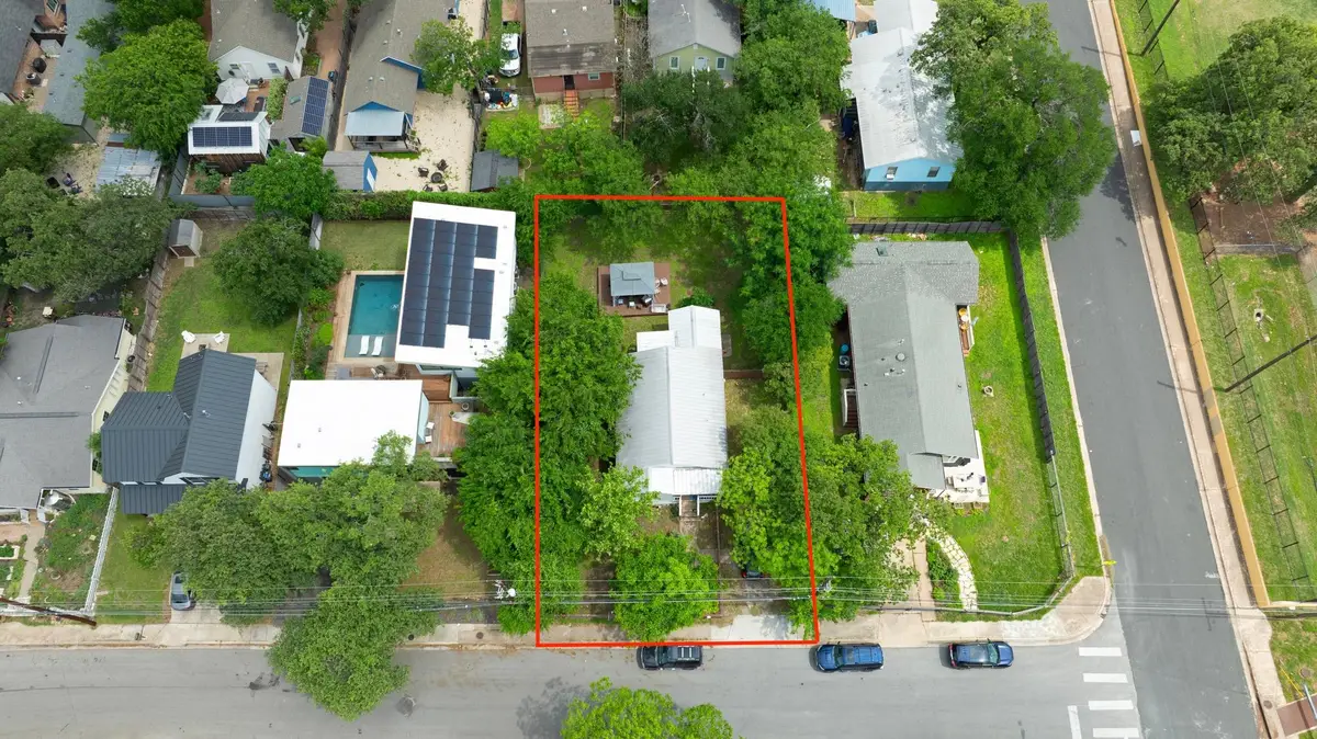 1121 Leona St, Austin, TX 78702 - #1