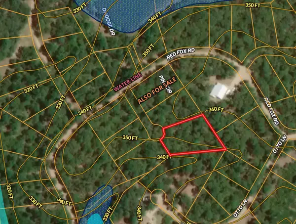 000 Pine Cir, La Grange, TX 78945