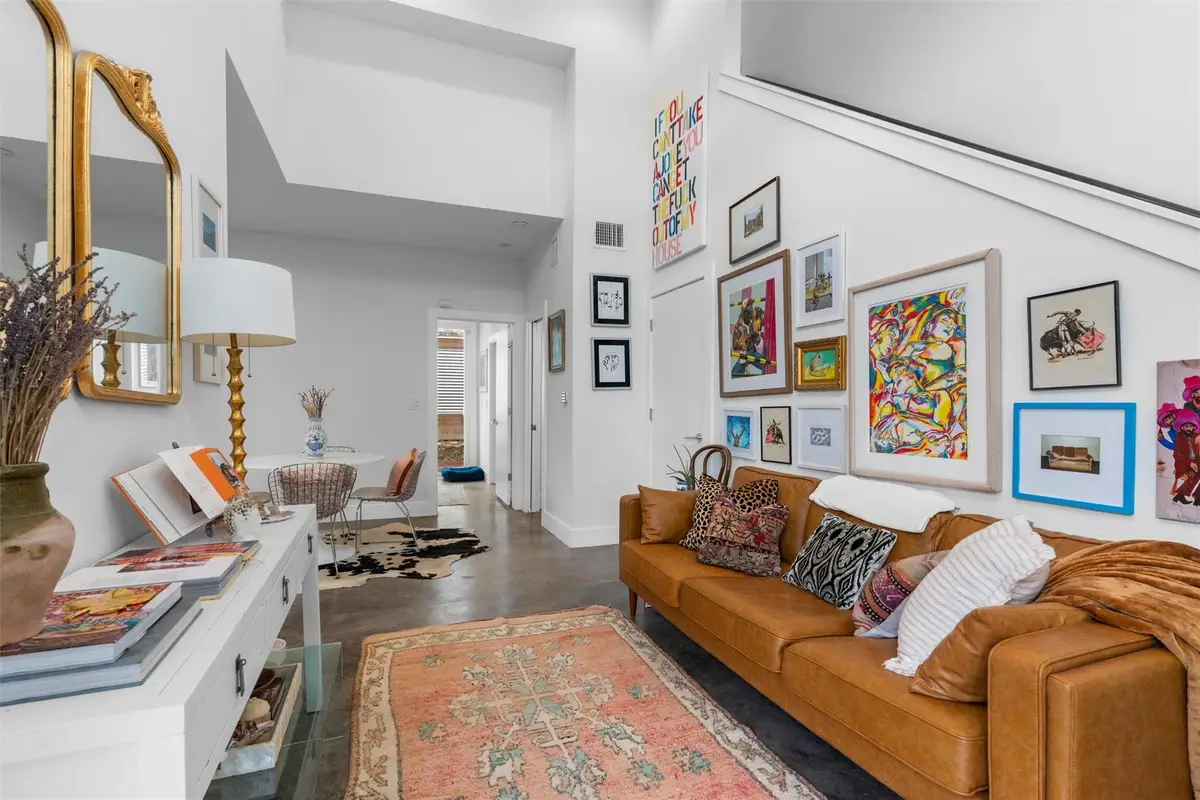 2514 E 4th St #B, Austin, TX 78702 - #1