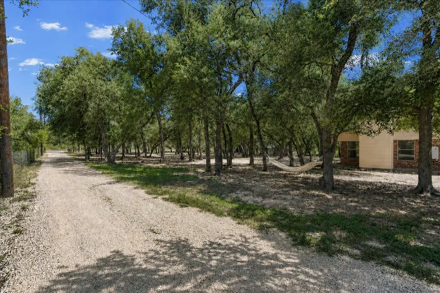 2150 124 County Rd, Georgetown, TX 78626 - #2