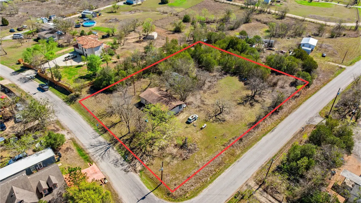 201 Peggys Trl, Kyle, TX 78640 - #1