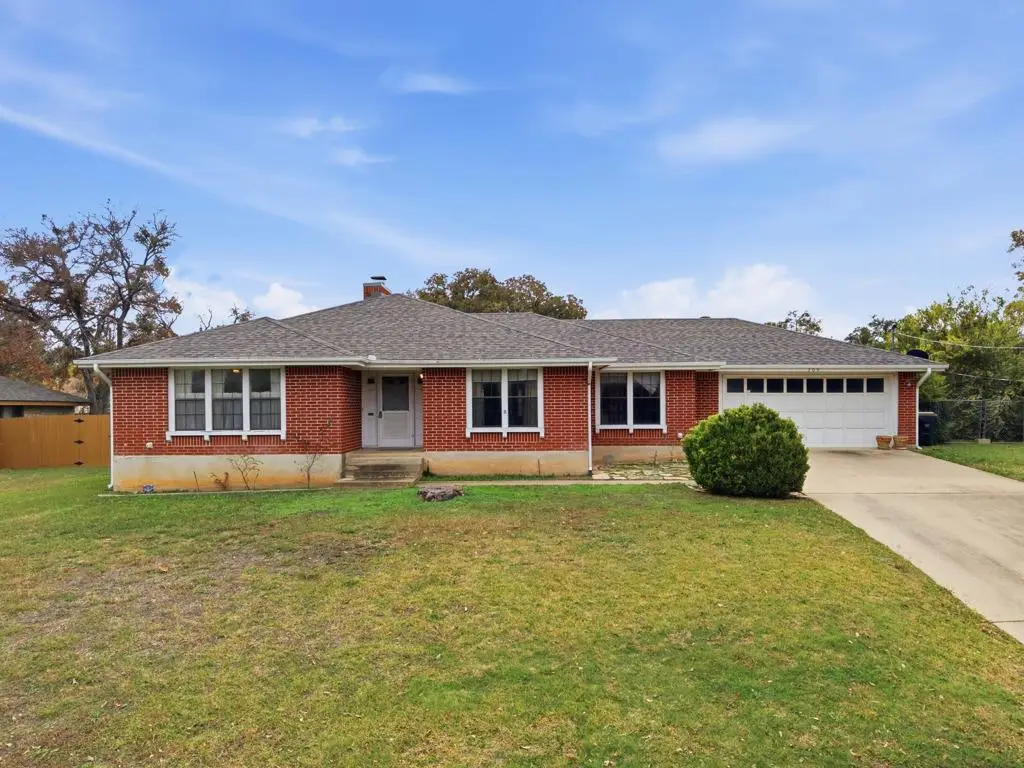 205 Sunshine Dr, Georgetown, TX 78628 - Image #1