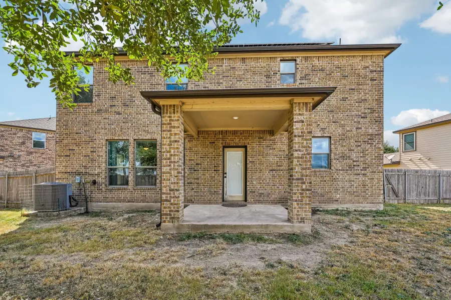 4002 Kings Canyon Dr, Taylor, TX 76574 - #3
