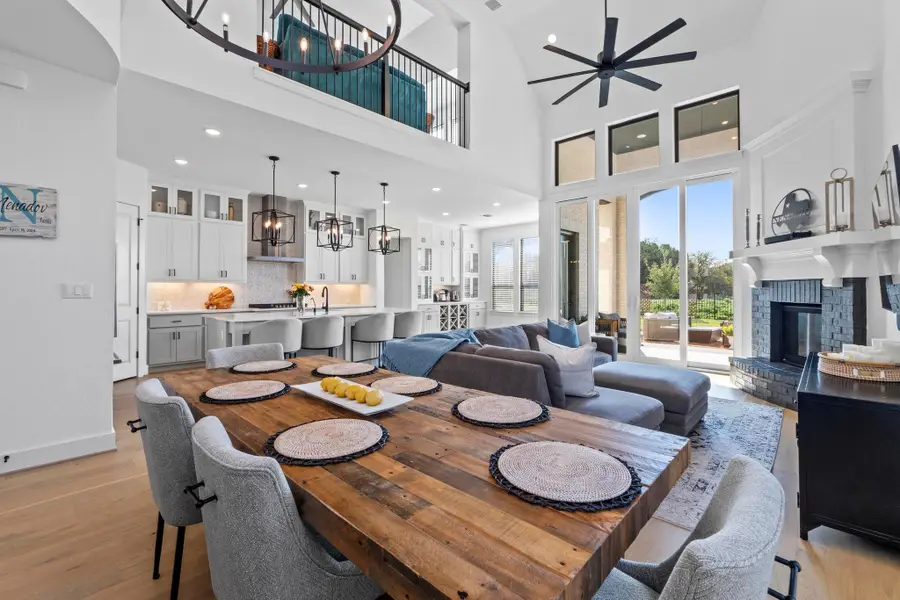 668 Two Creeks Ln, Austin, TX 78737 - #2
