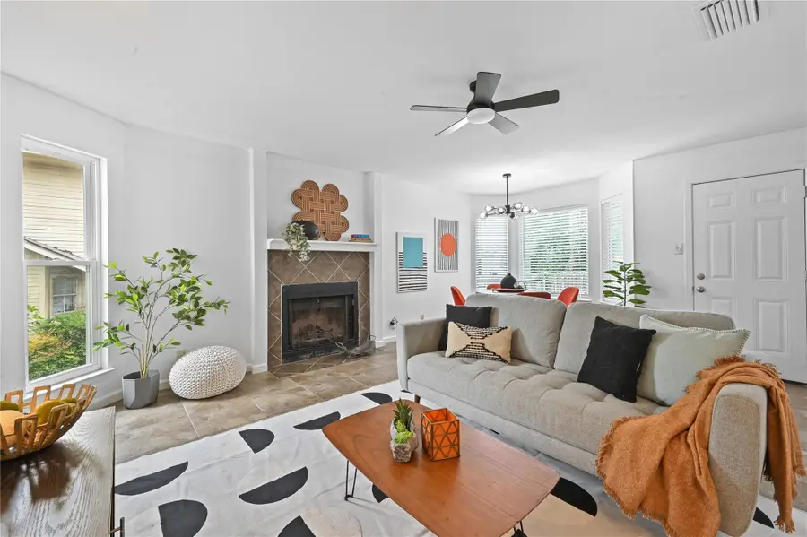 2105 Kirksey Dr #A, Austin, TX 78741 - #3
