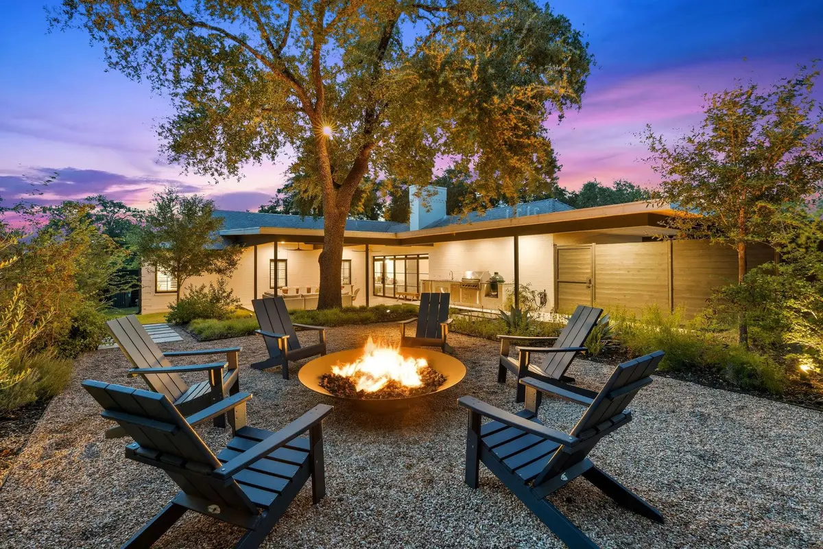 5823 Trailridge Dr, Austin, TX 78731 - #1